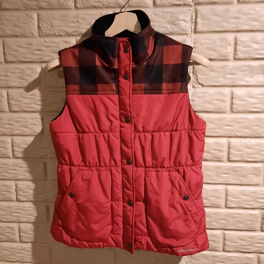 Eddie Bauer Puffer Vest Womens Size‎ Medium Red Buffalo Plaid